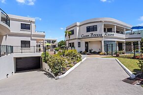 Ocean Breeze Resort
