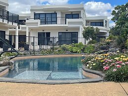 Ocean Breeze Resort