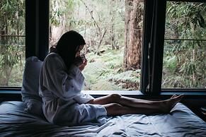 Woodlands Rainforest Retreat