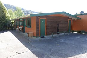 Kiwi Park Motels & Holiday Park