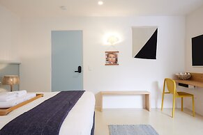 Blue Water Motel