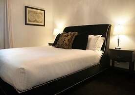 The Royal Hotel