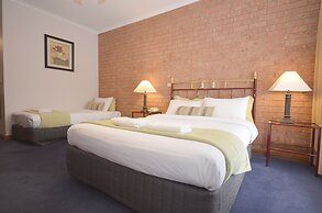 Central Springs Inn