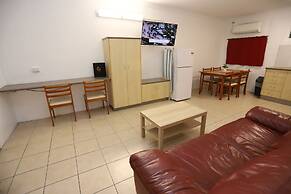 Tropic Coast Motel