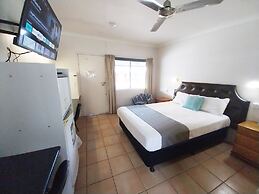 Tropic Coast Motel