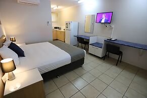 Tropic Coast Motel