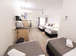 Tropic Coast Motel