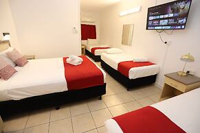 Tropic Coast Motel