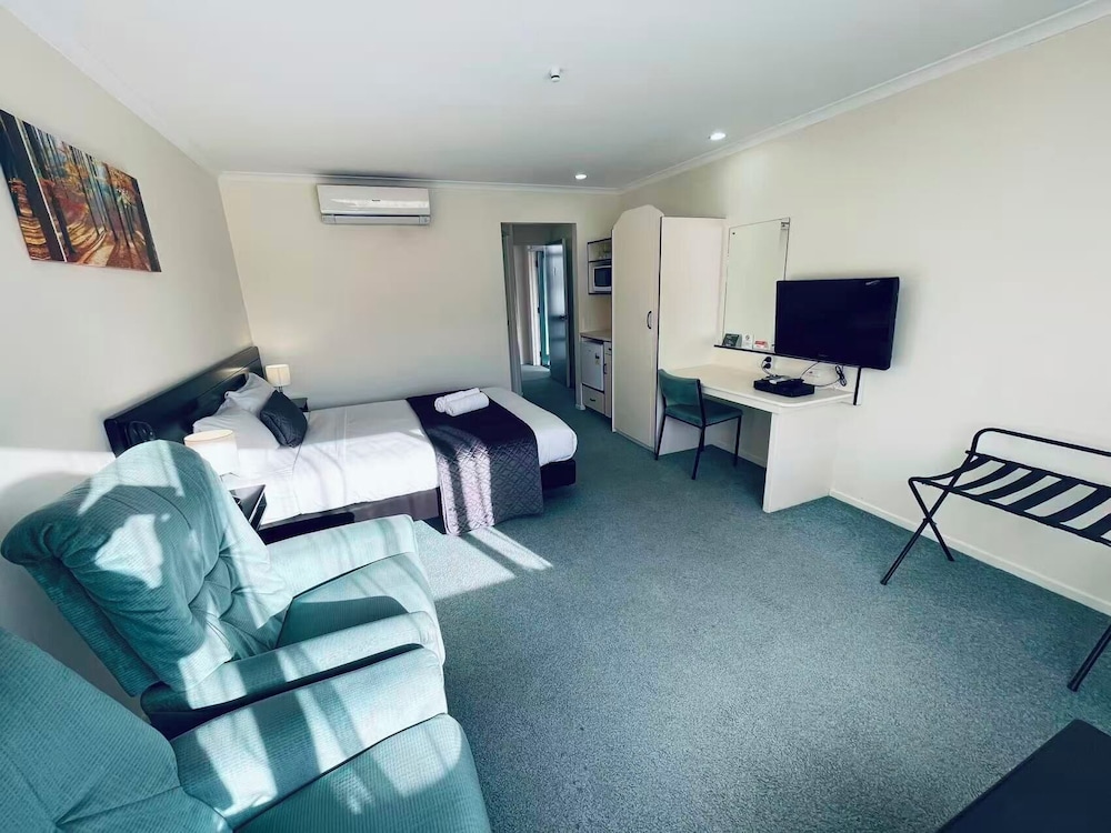 Legends Motel