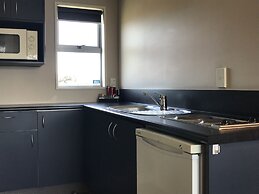 Phoenix Motel