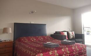 Phoenix Motel