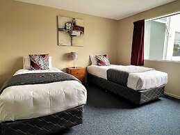 Phoenix Motel