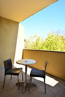 Mornington Hotel