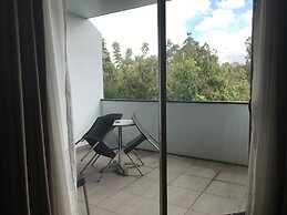 Mornington Hotel