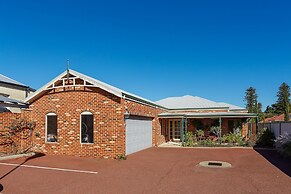 Durham Lodge