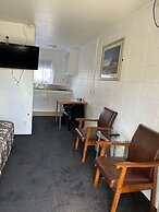 Tudor Motor Lodge