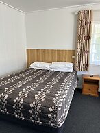 Tudor Motor Lodge