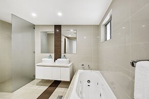 Redvue Apartments