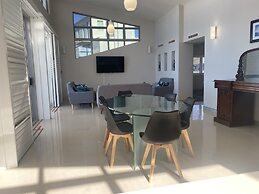 Redvue Apartments