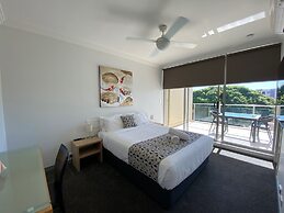 Redvue Apartments