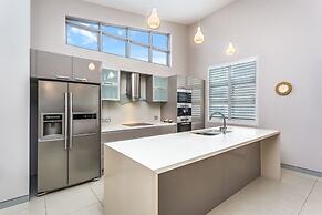 Redvue Apartments
