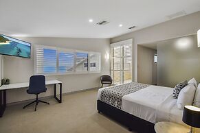 Redvue Apartments