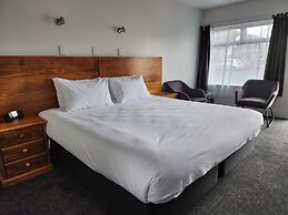 Auto Lodge Motel