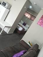 Smerdon Lodge Motel