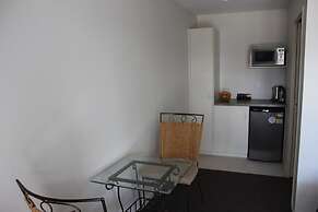 Greyfriars Motel