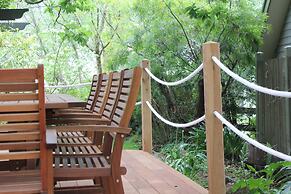 Oak Tree Lodge