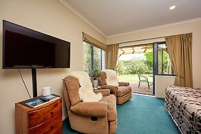 Awatea Country B&B