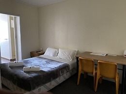 McGuire's CBD Hotel