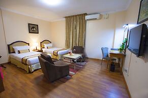 Grand Palace Hotel