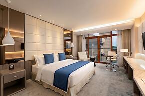 Grand Palace Hotel