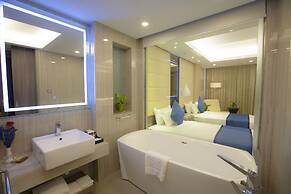 Grand Palace Hotel