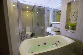 Grand Palace Hotel
