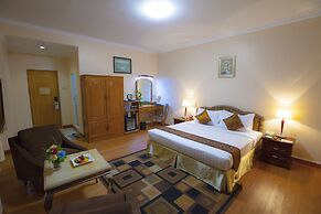 Grand Palace Hotel