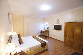 Grand Palace Hotel