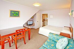 Papakura Monument Motor Lodge