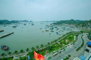 My Ngoc Hotel Catba