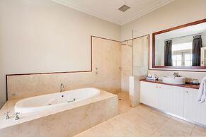 Caves House Hotel Yallingup