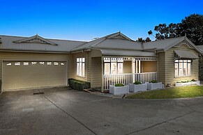 Yarra Gables