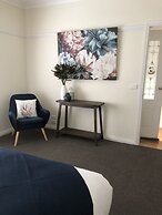 Yarra Gables