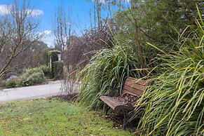 Yarra Gables