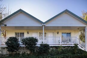 Yarra Gables