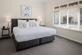 Yarra Gables