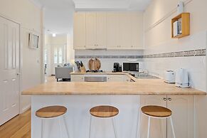 Yarra Gables