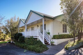 Yarra Gables