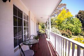 Yarra Gables
