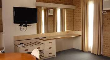 Elsinor Motor Lodge